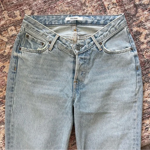 GRLFRND V Dip Waist Jean, 25 - Picture 7 of 7
